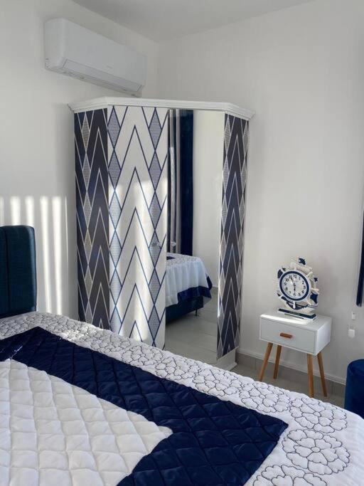 Stylish & Luxury 2-Bed Parkside Apart With Pool Vacoas-Phoenix Екстериор снимка